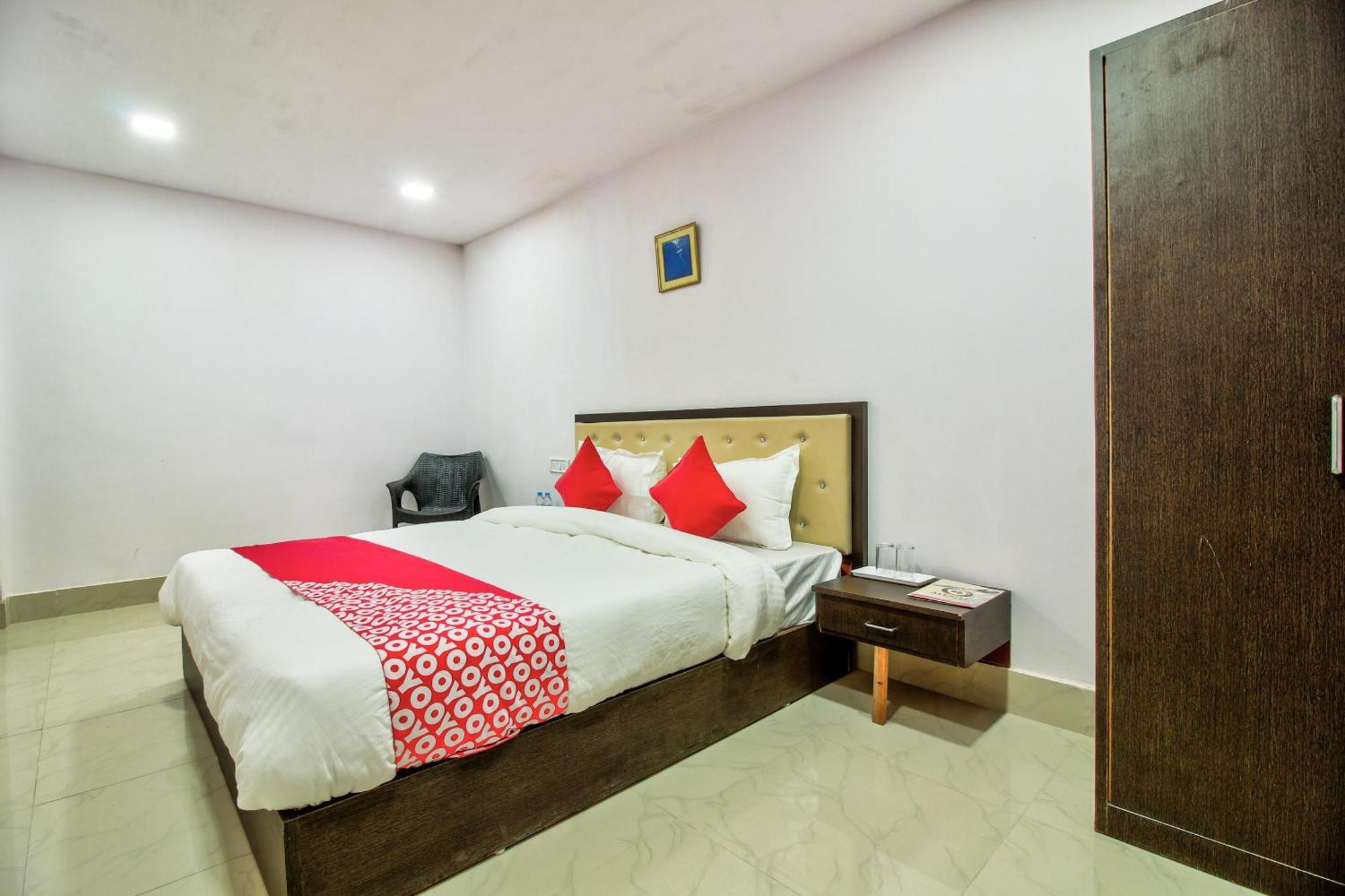Oyo Flagship Spc & Span Otel Jamshedpur Dış mekan fotoğraf